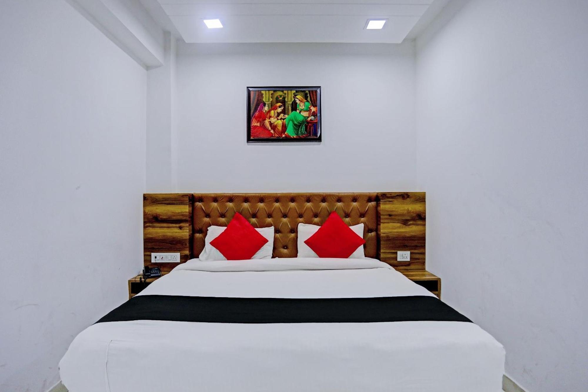 Hotel O Zion New Delhi Exterior photo
