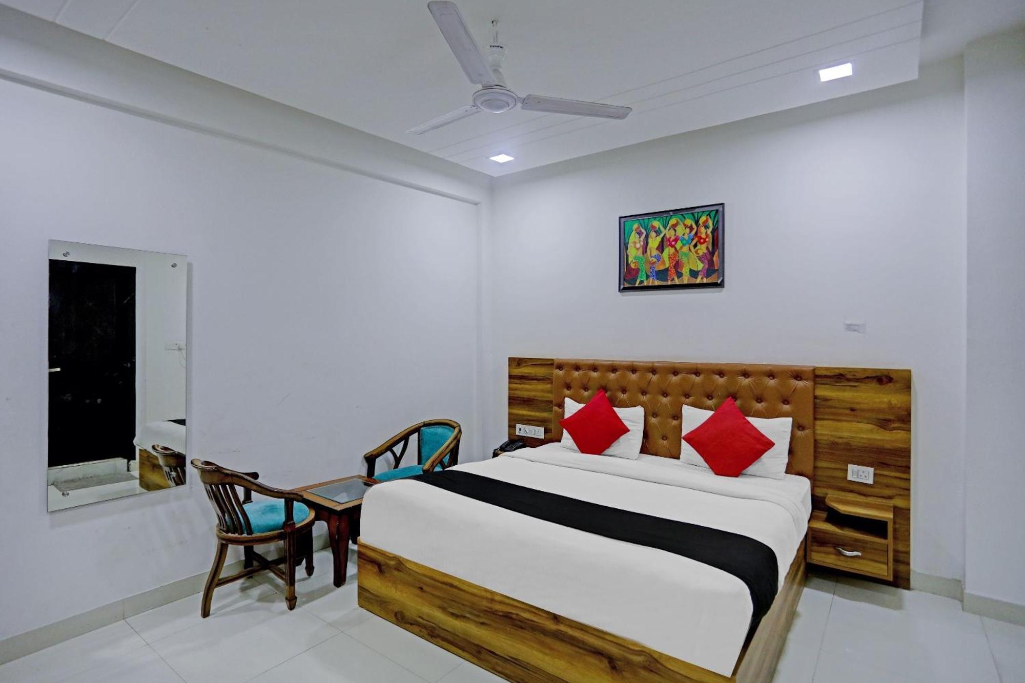 Hotel O Zion New Delhi Exterior photo